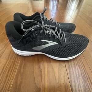 Brooks Revel 2 Athletic Running Shoes Black Grey Men's Size 10 Style 1102921D050